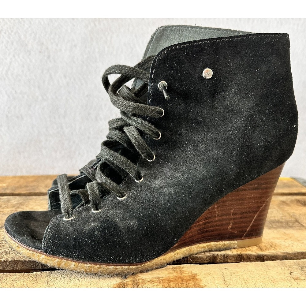 UGG Wedge Ankle Heels Shoes Open Toe Black Suede Elyse Women's Sz 5.5 Boho